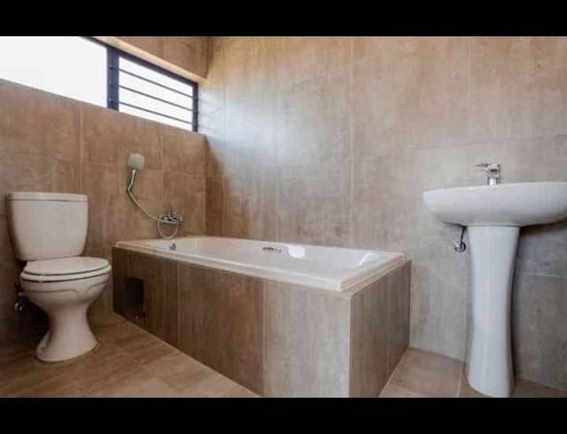 2 BEDROOM HOUSE FOR SALE IN PROTEA GLEN EXT